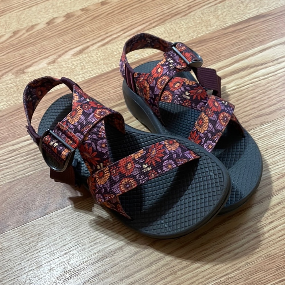 Chaco Sandals (RARE Purple / Orange / Plum Woodstock Floral Print)